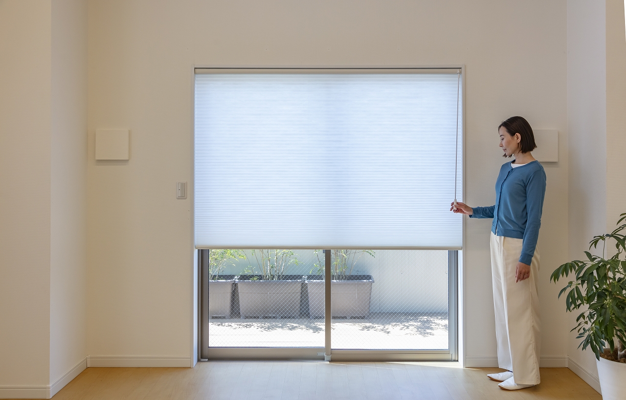 ハニカムスクリーンライト eタッチ ポールスイッチ式